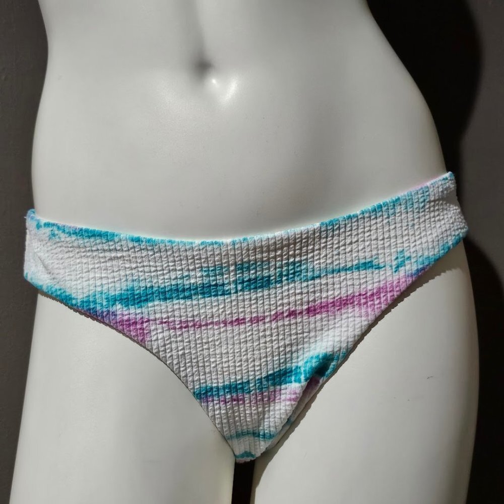 Becca Adela Pucker Swim Bottom Size Large - Picture 2 of 10